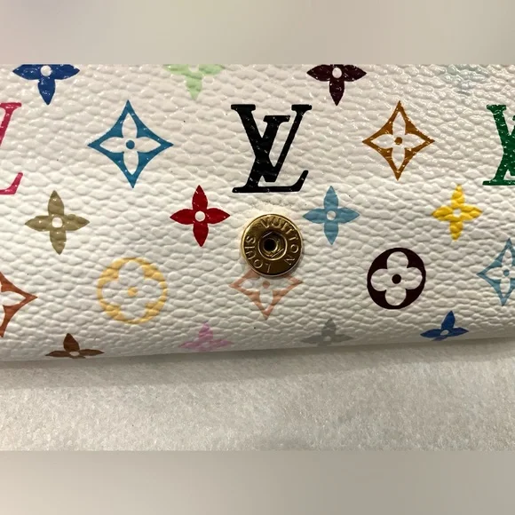 Louis Vuitton Multicolore 4 Key Holder White Monogram Murakami – Pink Interior - Picture 4 of 12